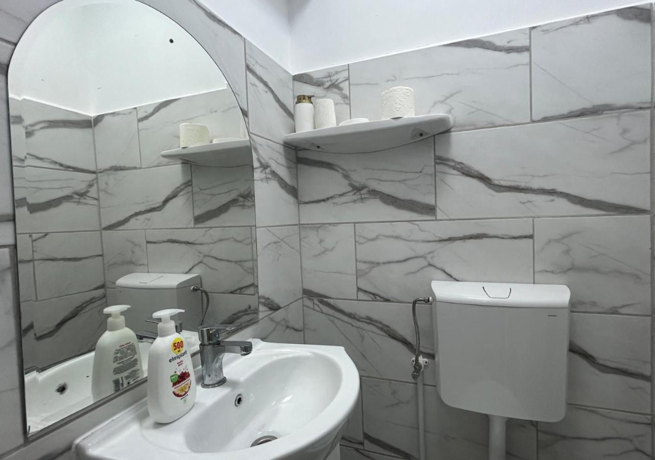 Sleep And Go - Unirii View Apartment Bucharest Exterior photo